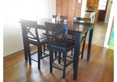 Black Solid Wood Counter Height Table Set